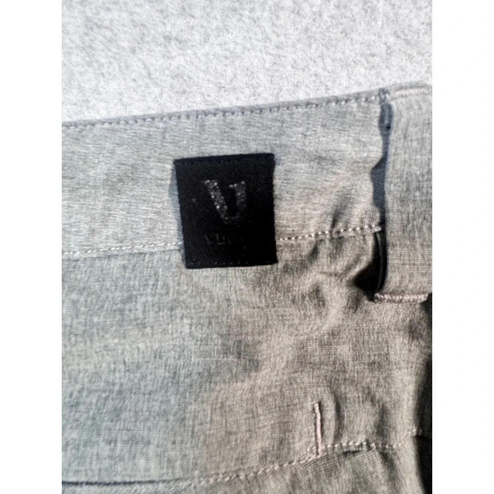 Vuori Aim Shorts Mens 33 Grey Heather Performance Stretch Active V368